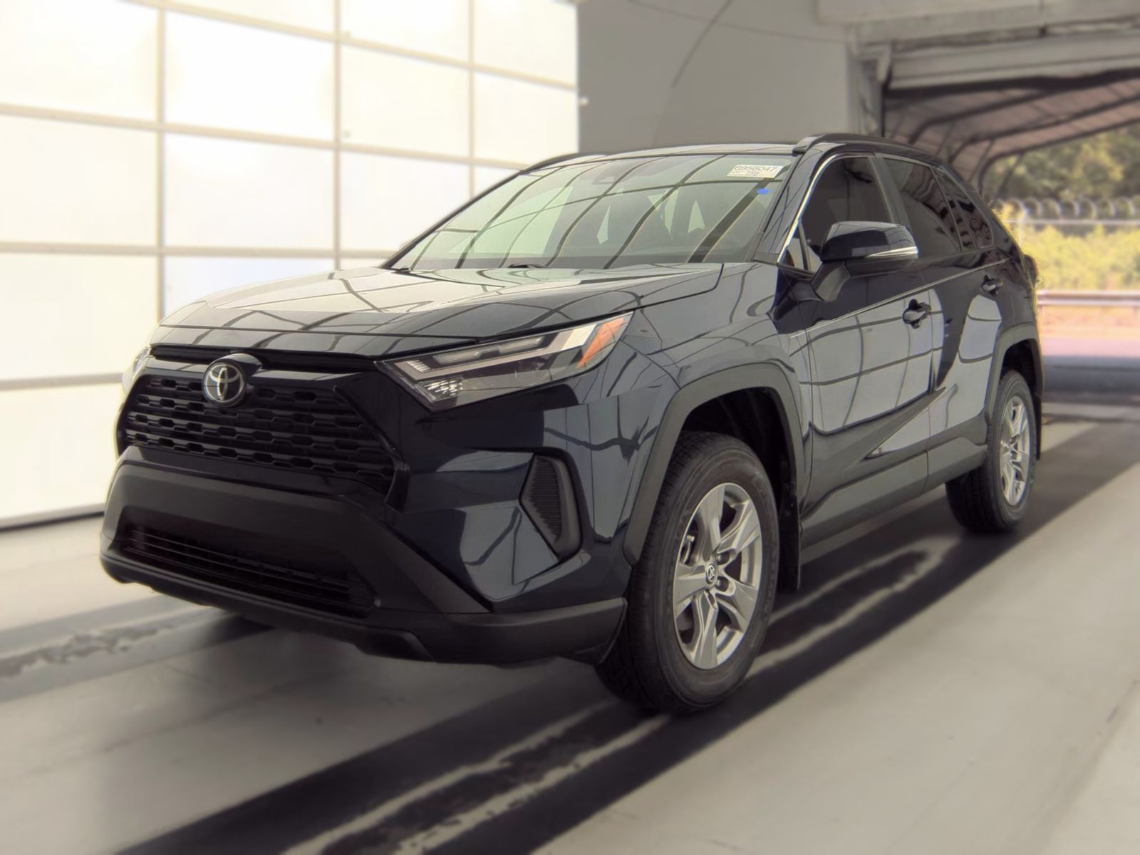 2024 Toyota RAV4 XLE FWD