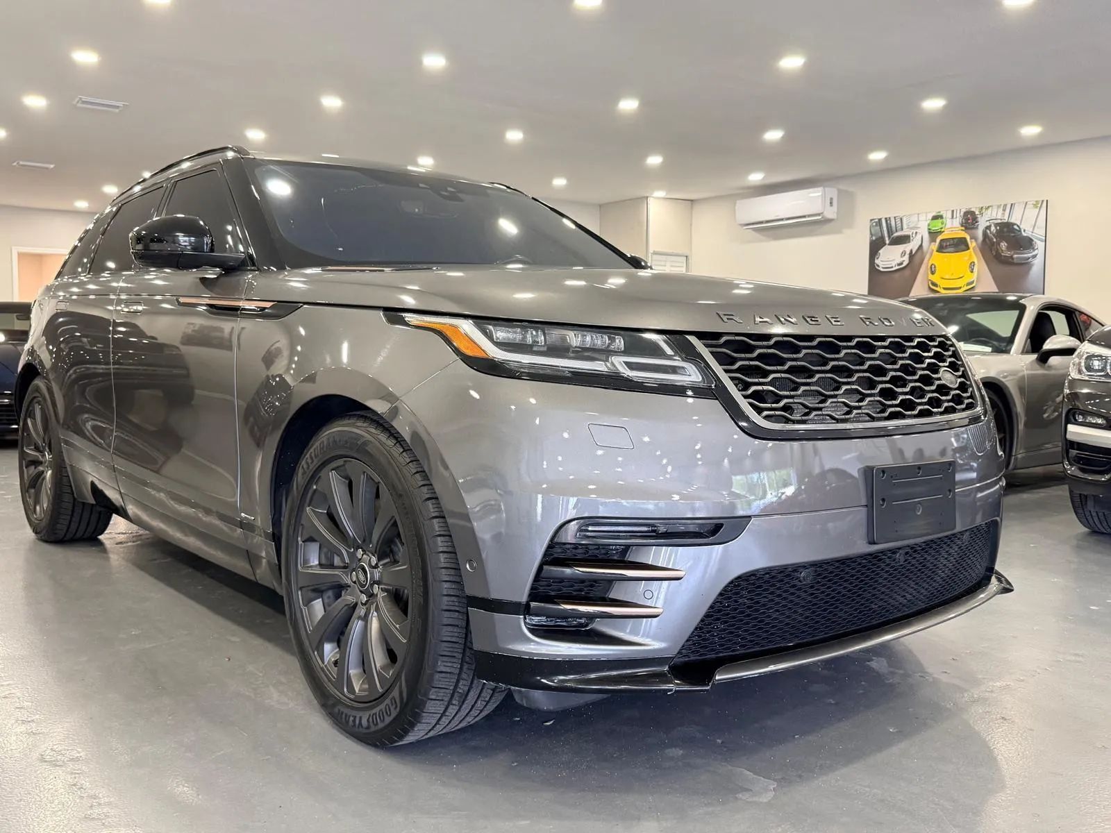2018 Land Rover Range Rover Velar SE AWD
