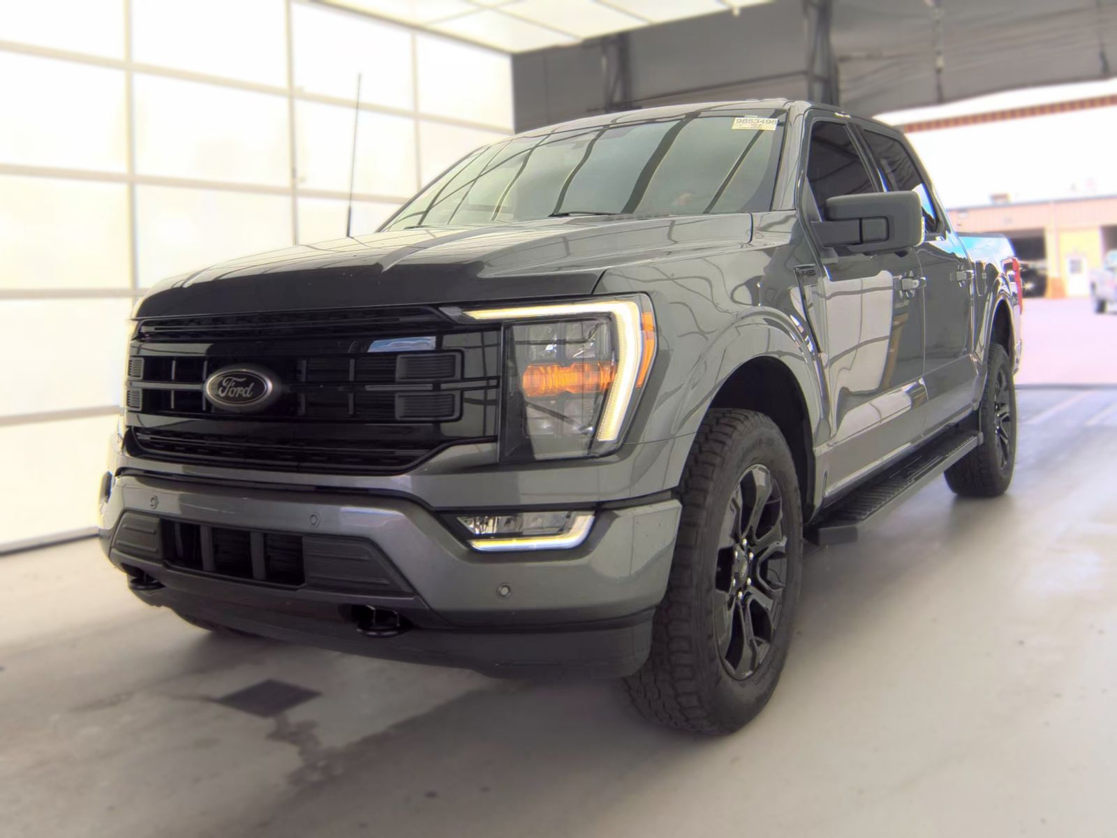 2023 Ford F-150 XLT AWD