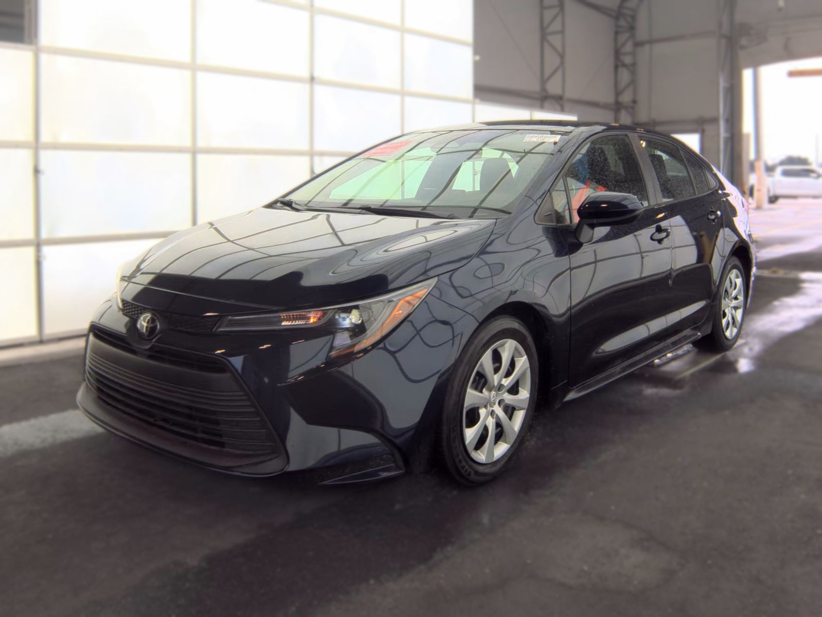 2023 Toyota Corolla LE FWD