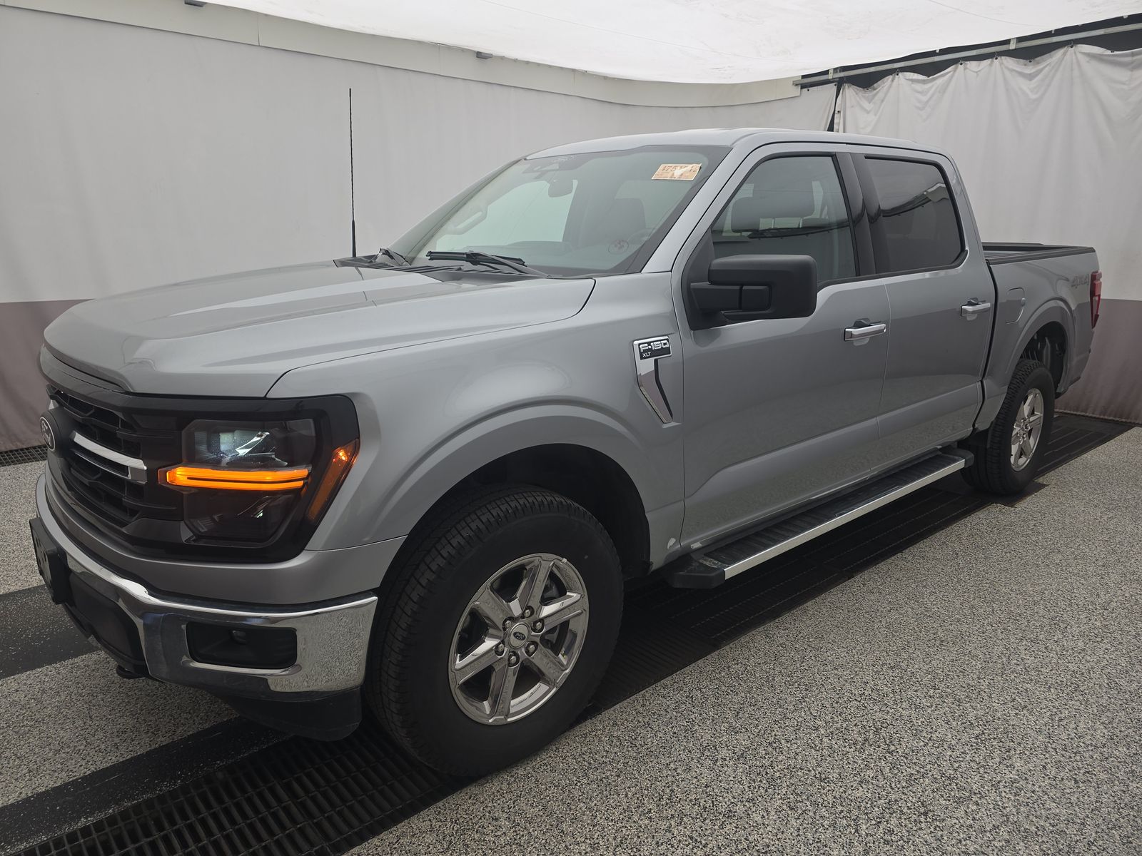 2025 Ford F-150 XLT AWD