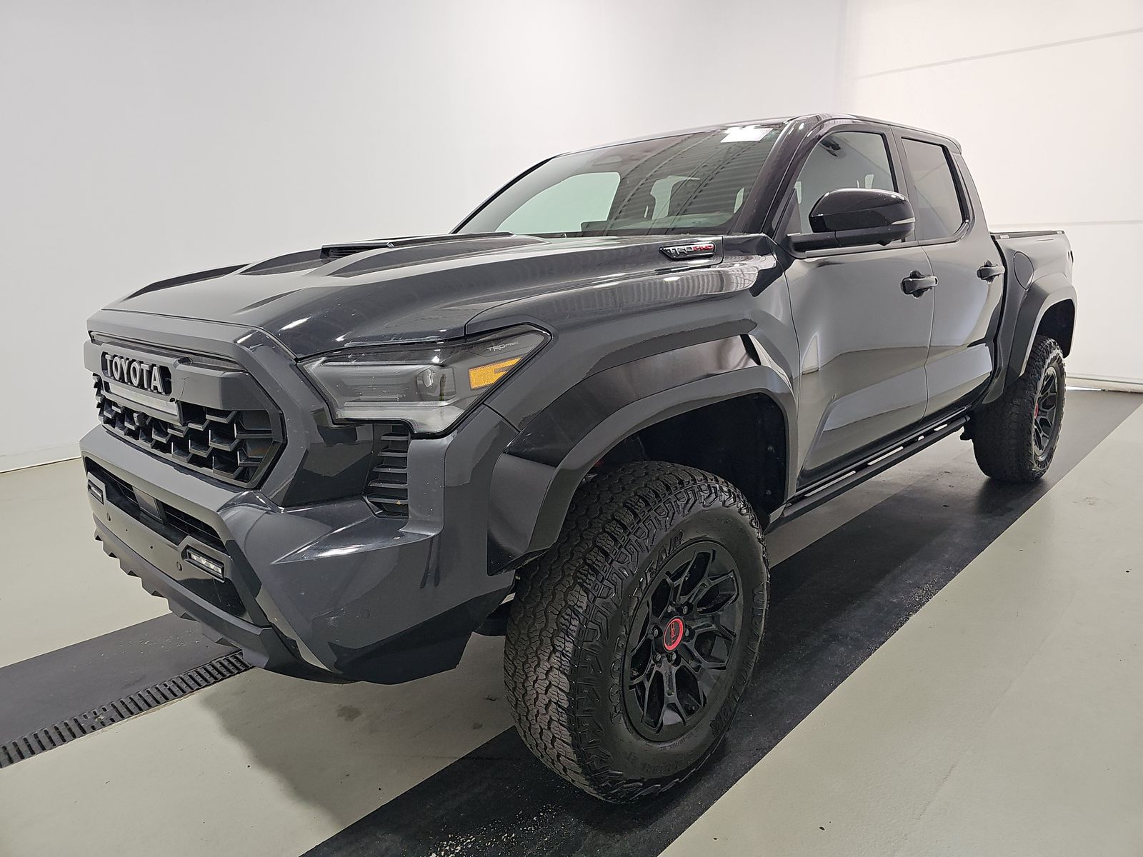 2025 Toyota Tacoma Hybrid TRD Pro AWD