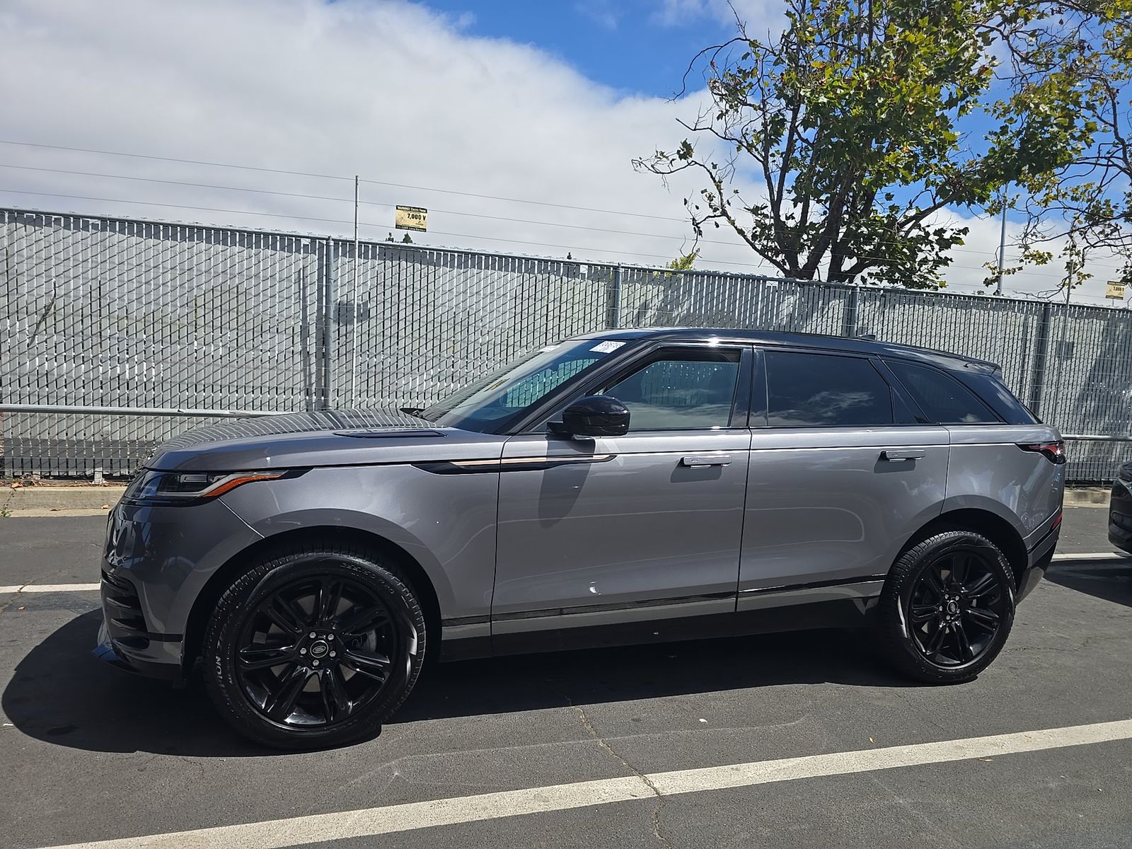 2023 Land Rover Range Rover Velar R-Dynamic S AWD