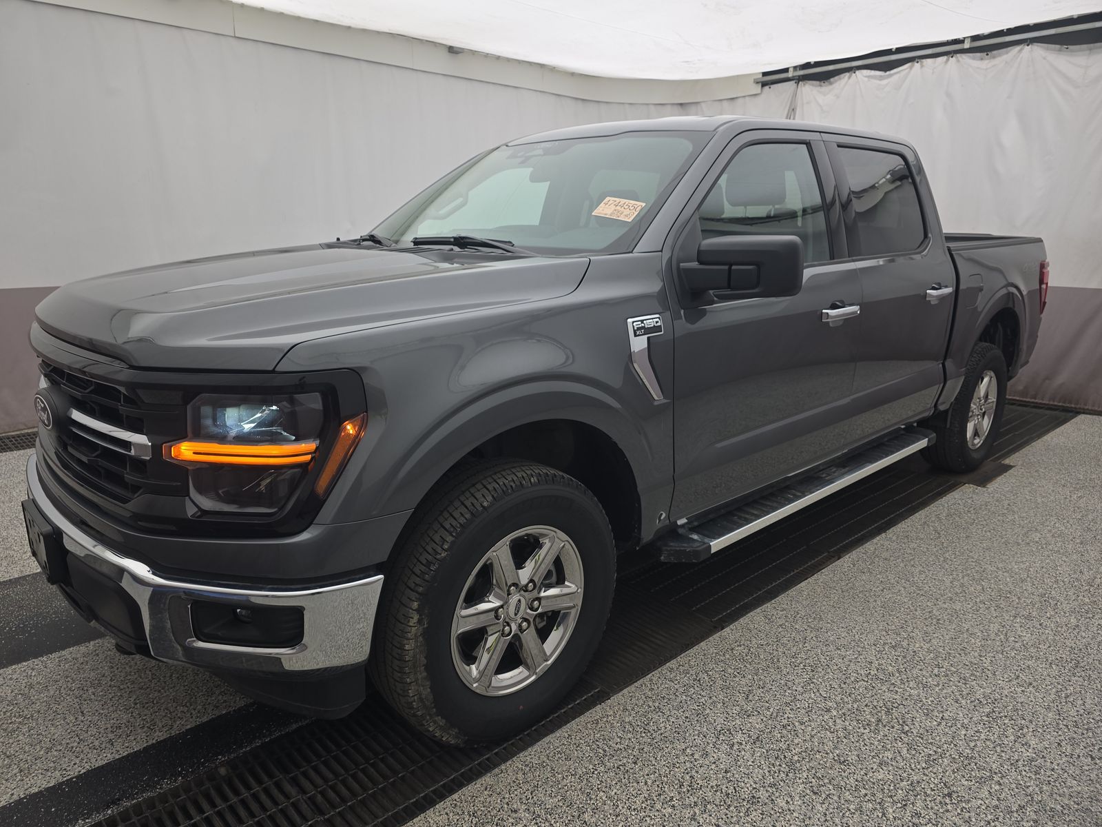 2025 Ford F-150 XLT AWD