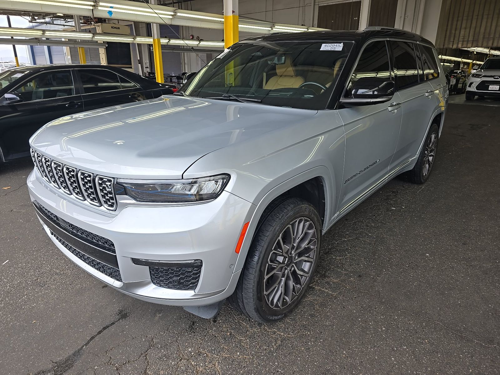 2022 Jeep Grand Cherokee L Summit Reserve Edition AWD