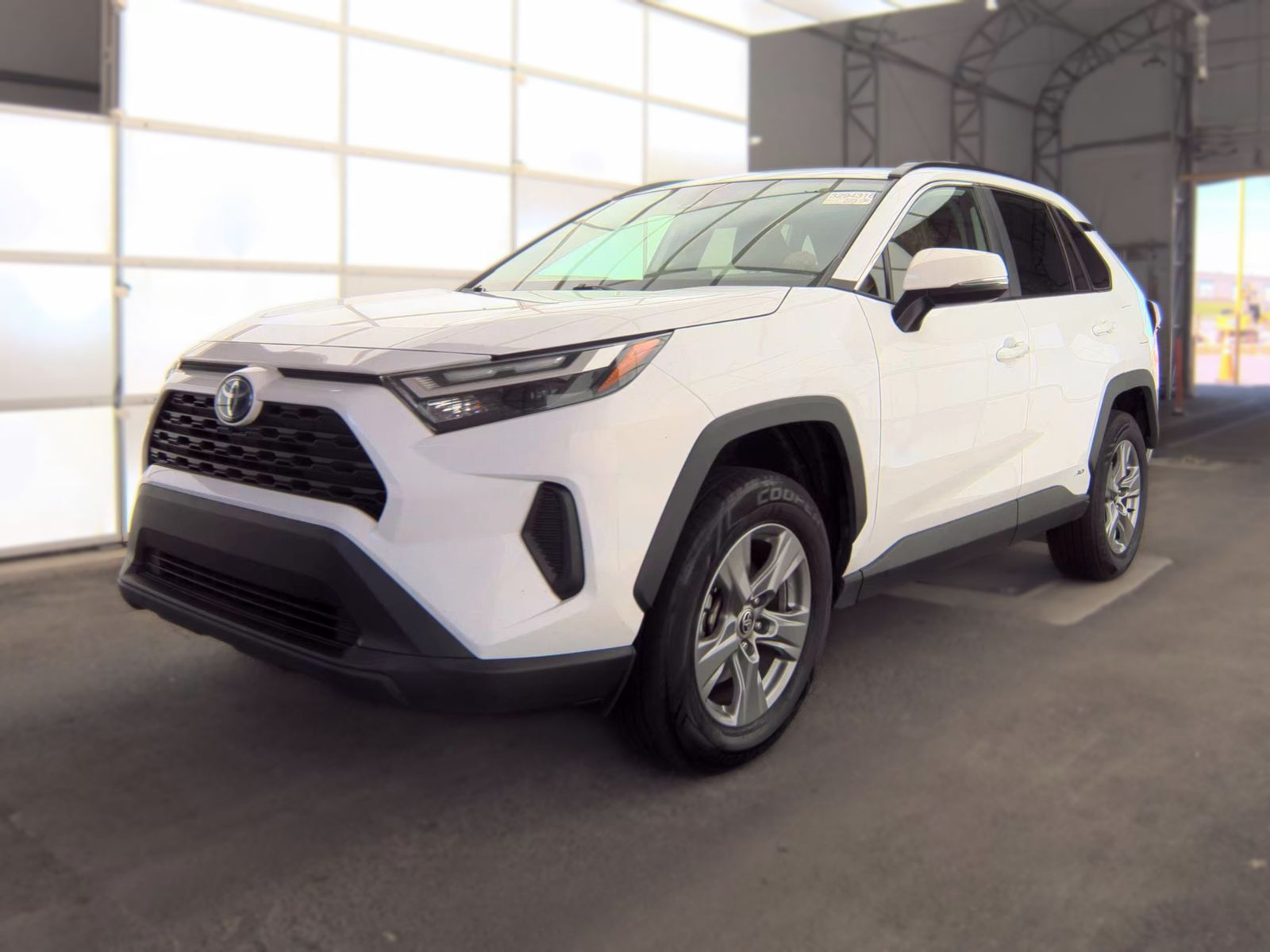2024 Toyota RAV4 Hybrid XLE AWD