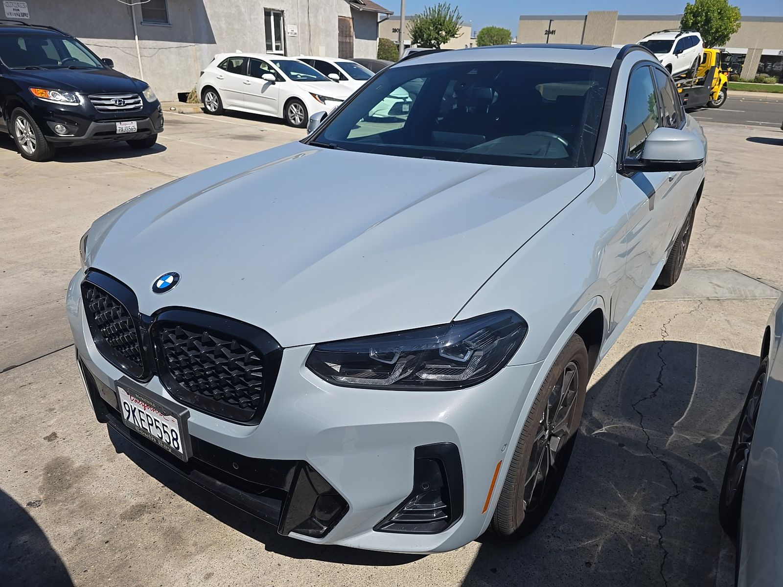 2024 BMW X4 xDrive30i AWD