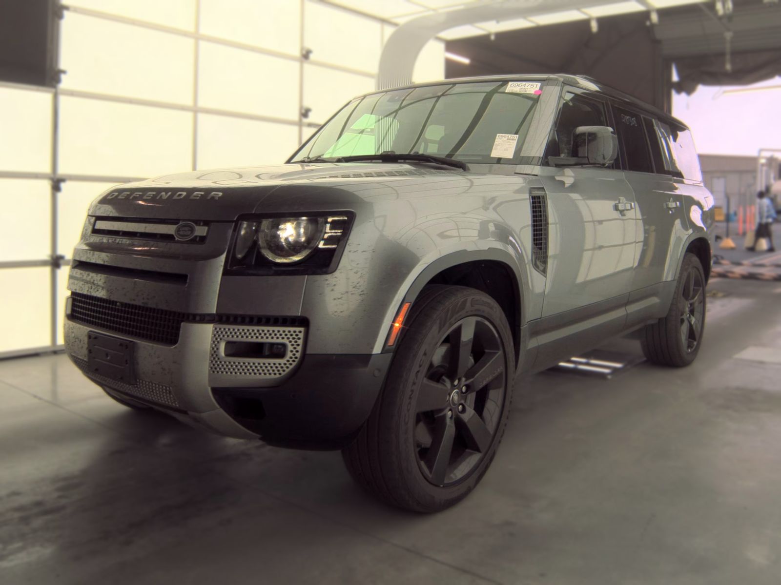 2023 Land Rover Defender 130 SE AWD