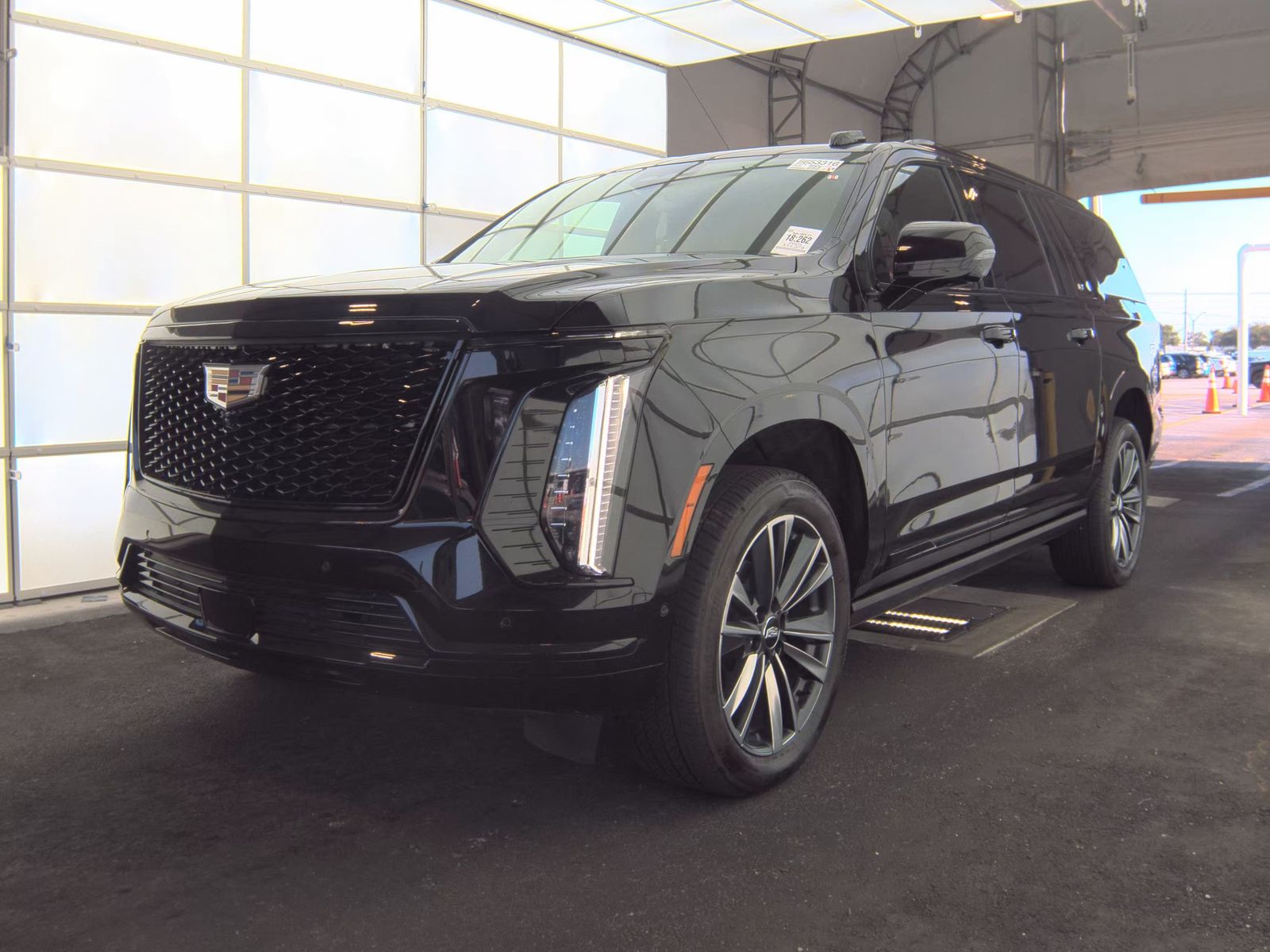 2025 Cadillac Escalade ESV Sport AWD