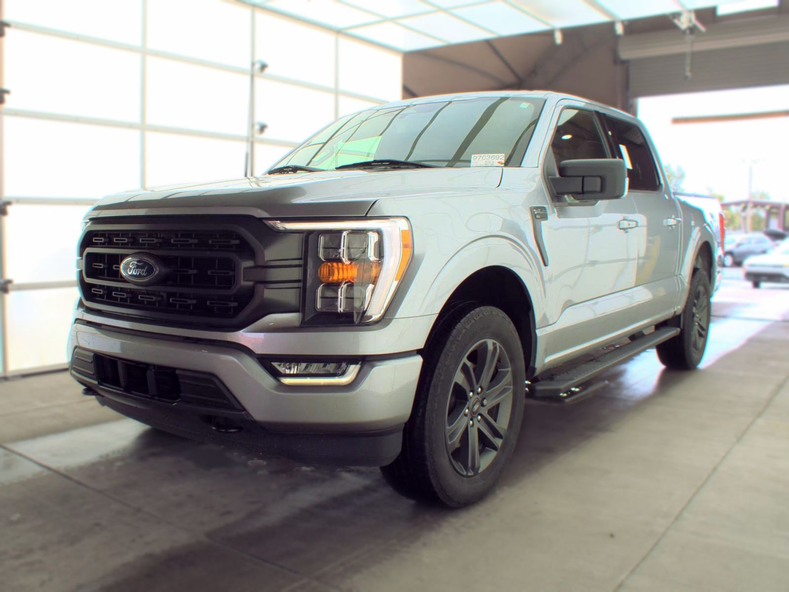 2023 Ford F-150 XLT AWD