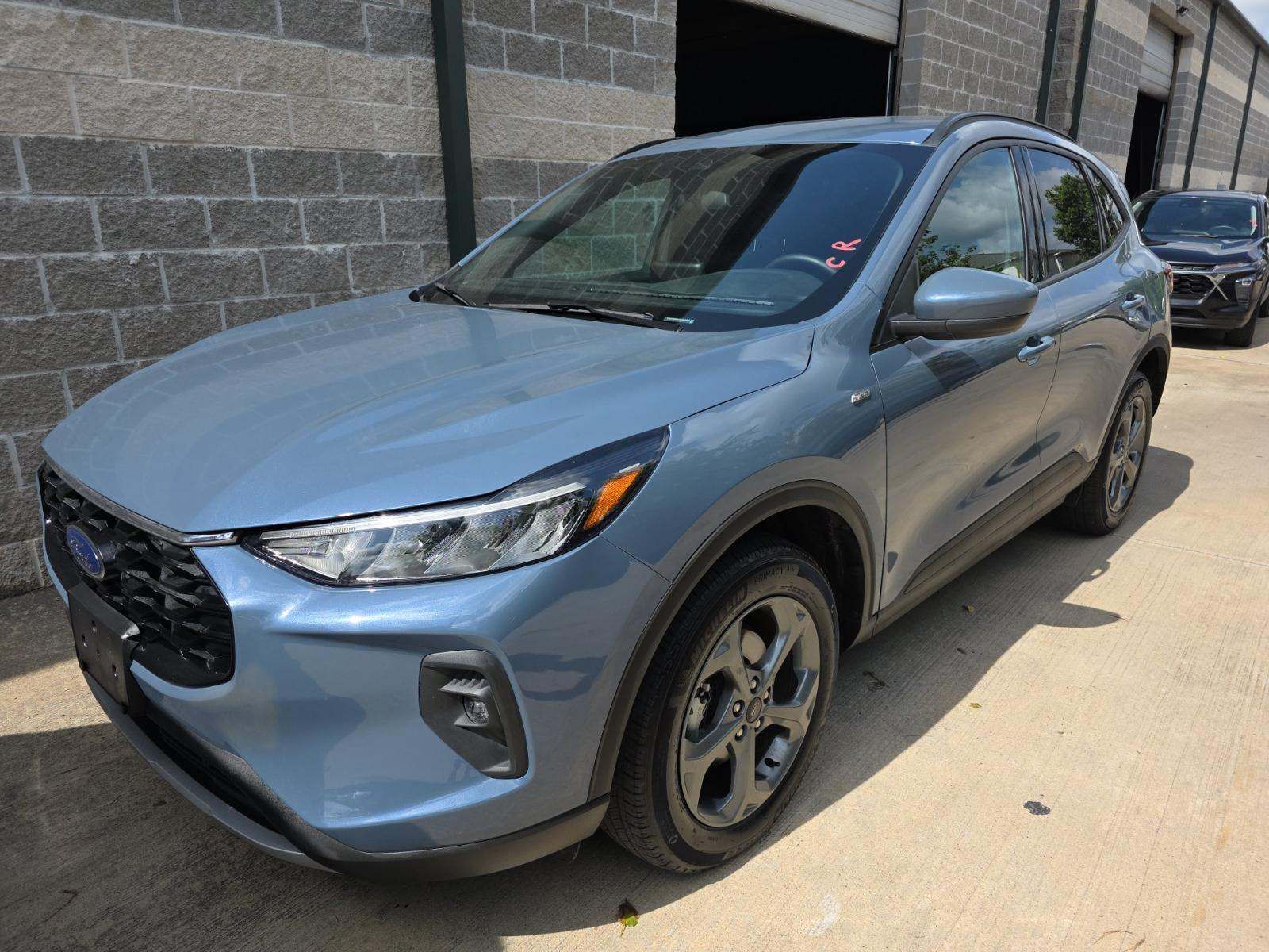 2025 Ford Escape ST-Line Select AWD