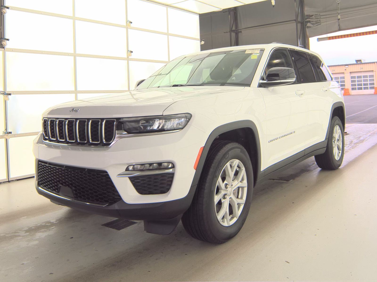 2023 Jeep Grand Cherokee Limited AWD