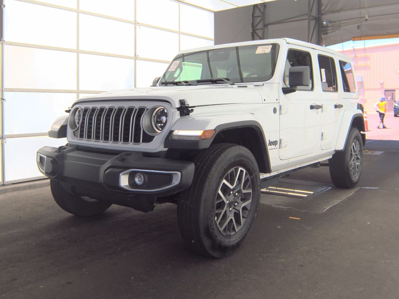 2026 Jeep Wrangler Sahara AWD