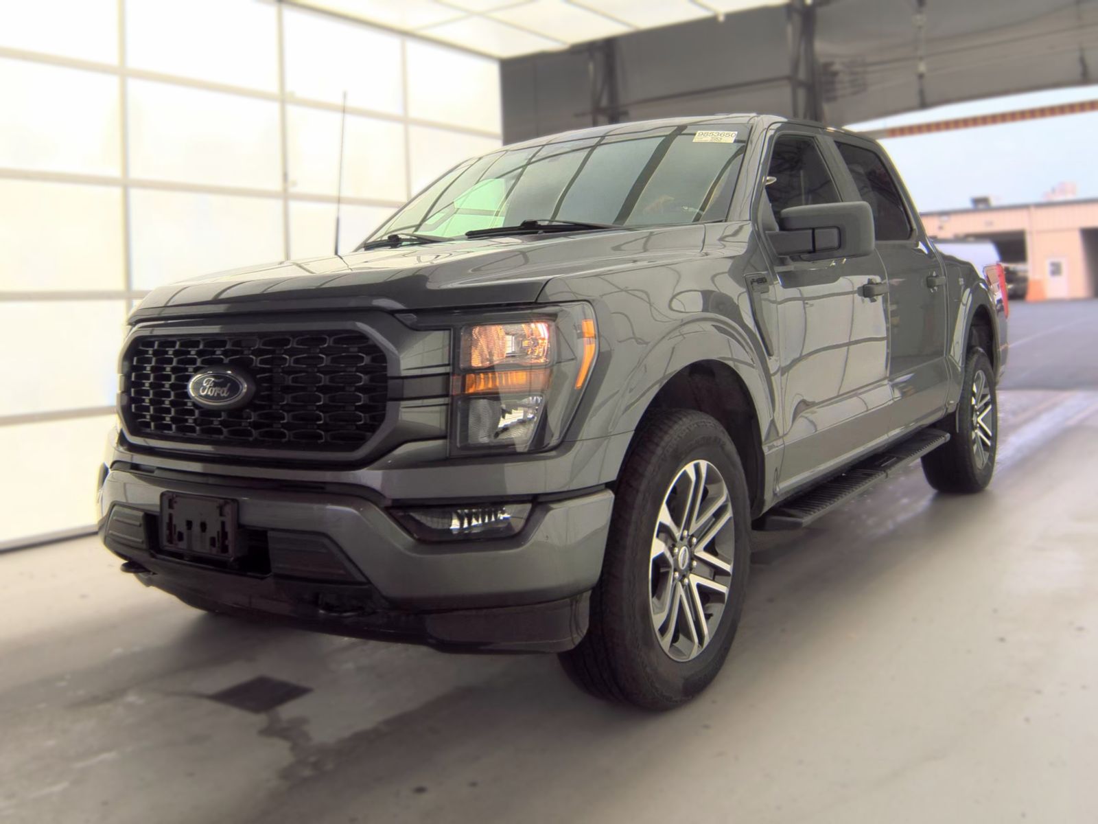 2023 Ford F-150 XL AWD