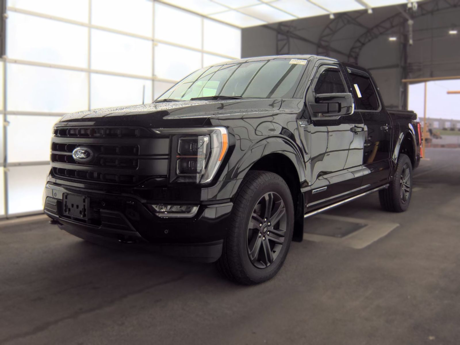 2023 Ford F-150 Hybrid Lariat AWD