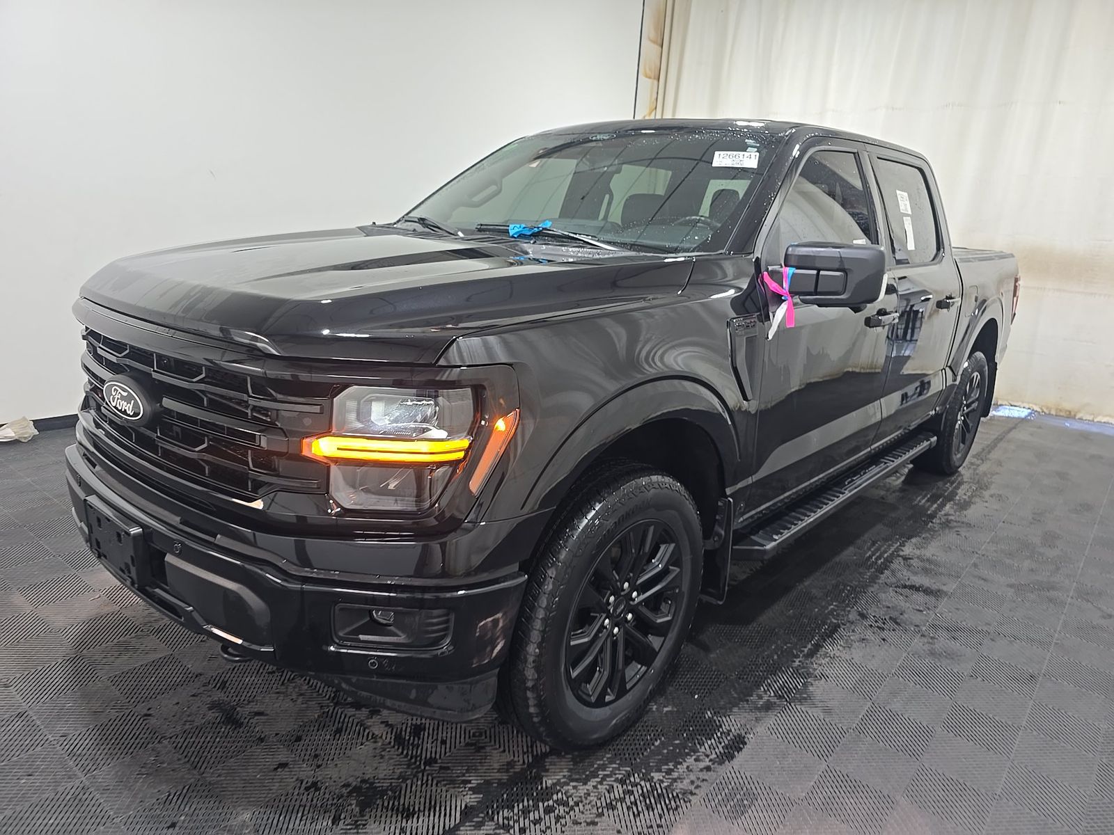 2024 Ford F-150 XLT AWD