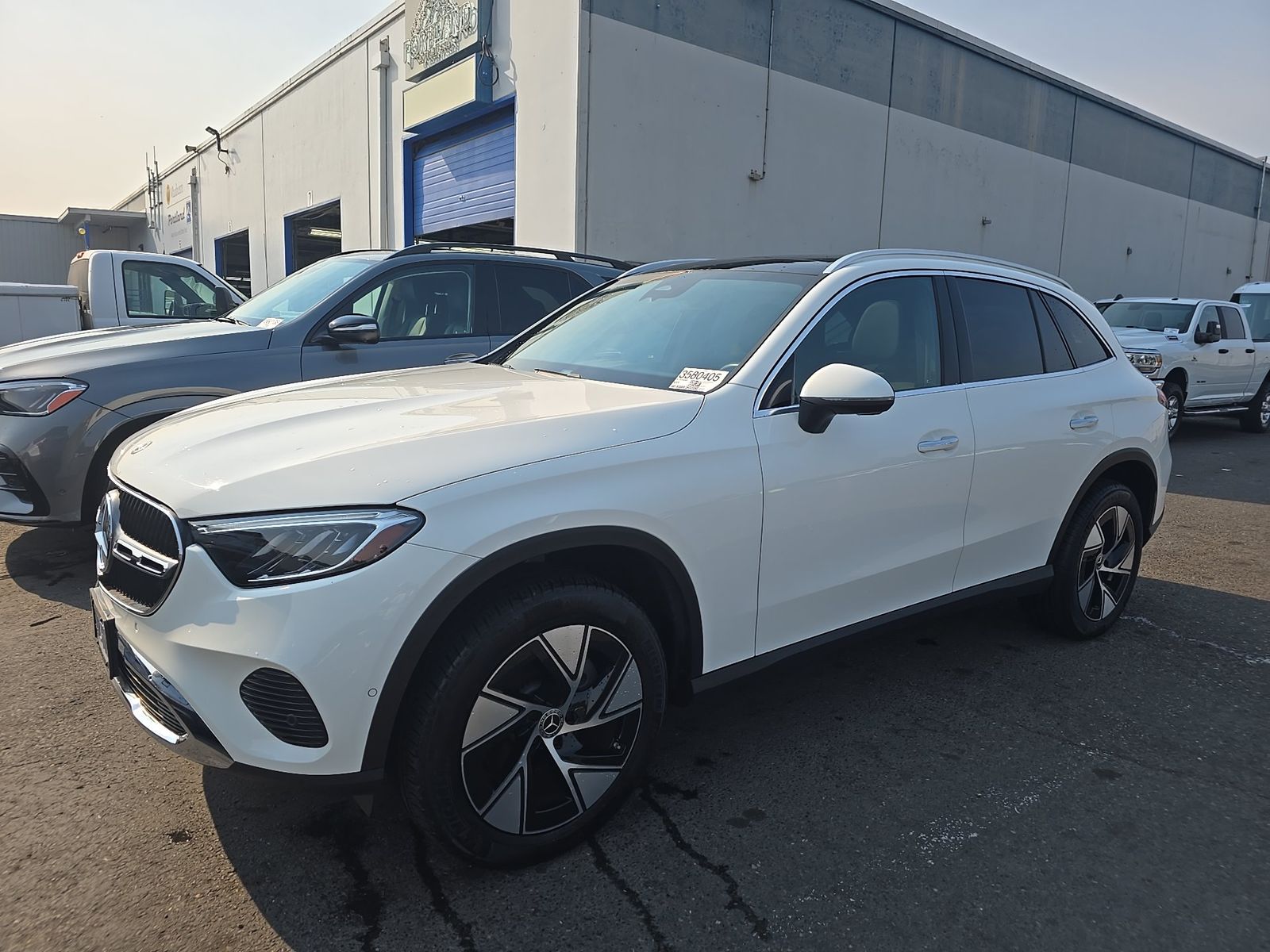 2023 Mercedes-Benz GLC GLC 300 AWD