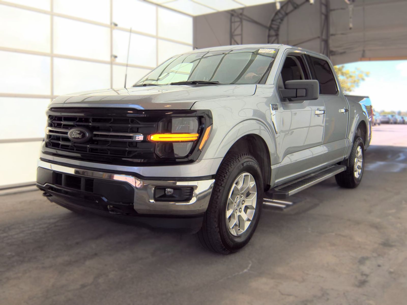 2025 Ford F-150 XLT AWD