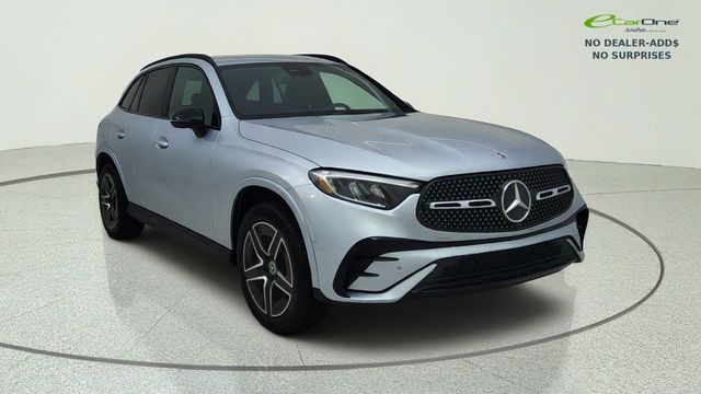 2025 Mercedes-Benz GLC GLC 300 AWD
