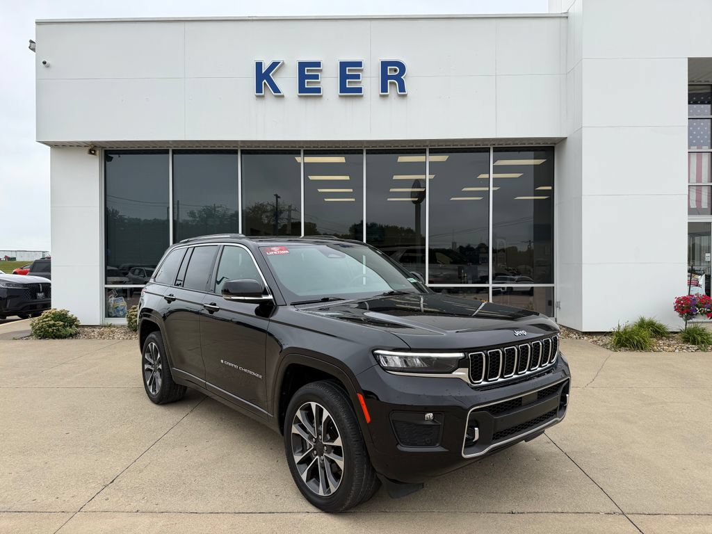 2023 Jeep Grand Cherokee Overland AWD