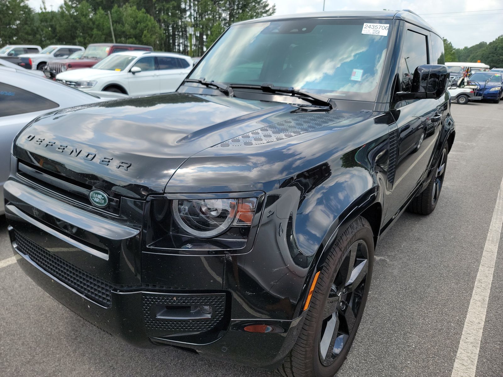 2024 Land Rover Defender 90 X-Dynamic SE AWD