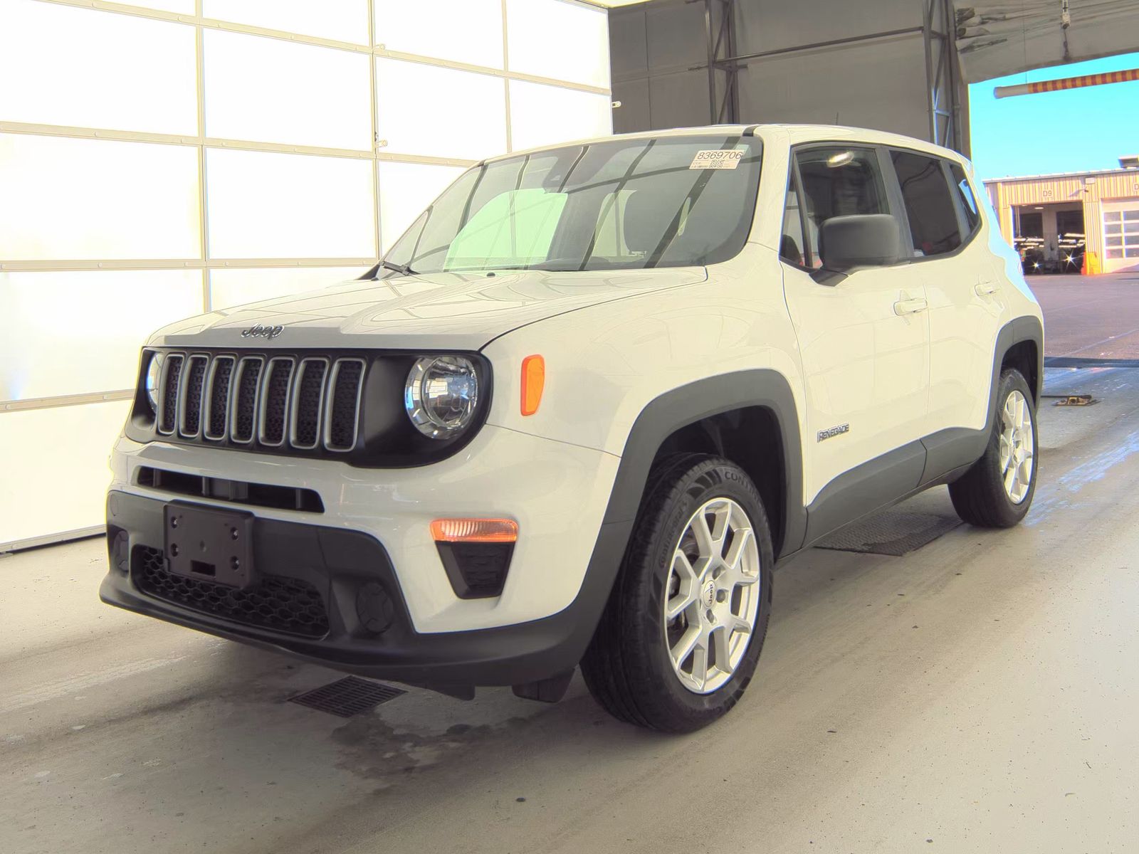 2023 Jeep Renegade Latitude AWD