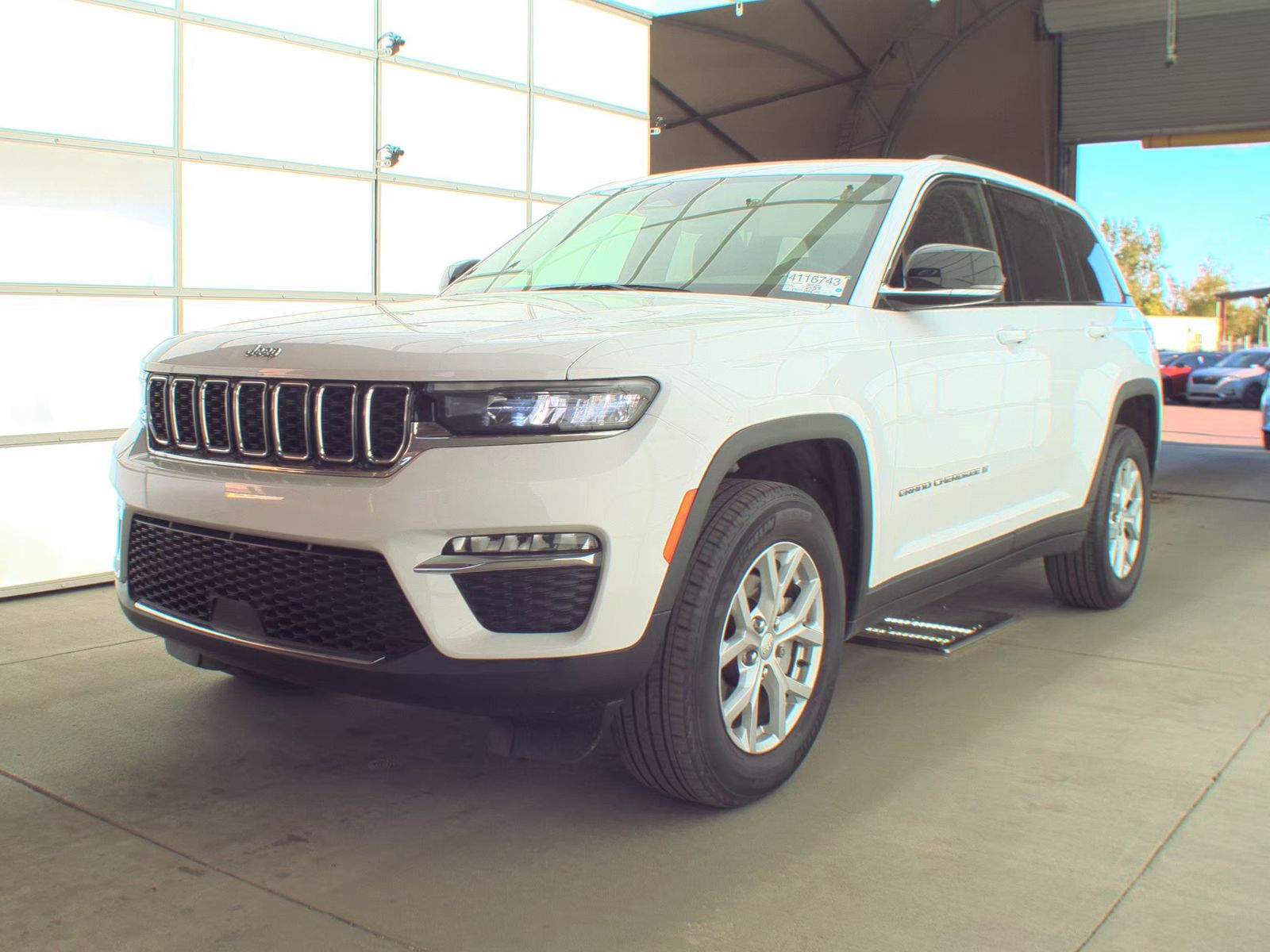 2023 Jeep Grand Cherokee Limited AWD