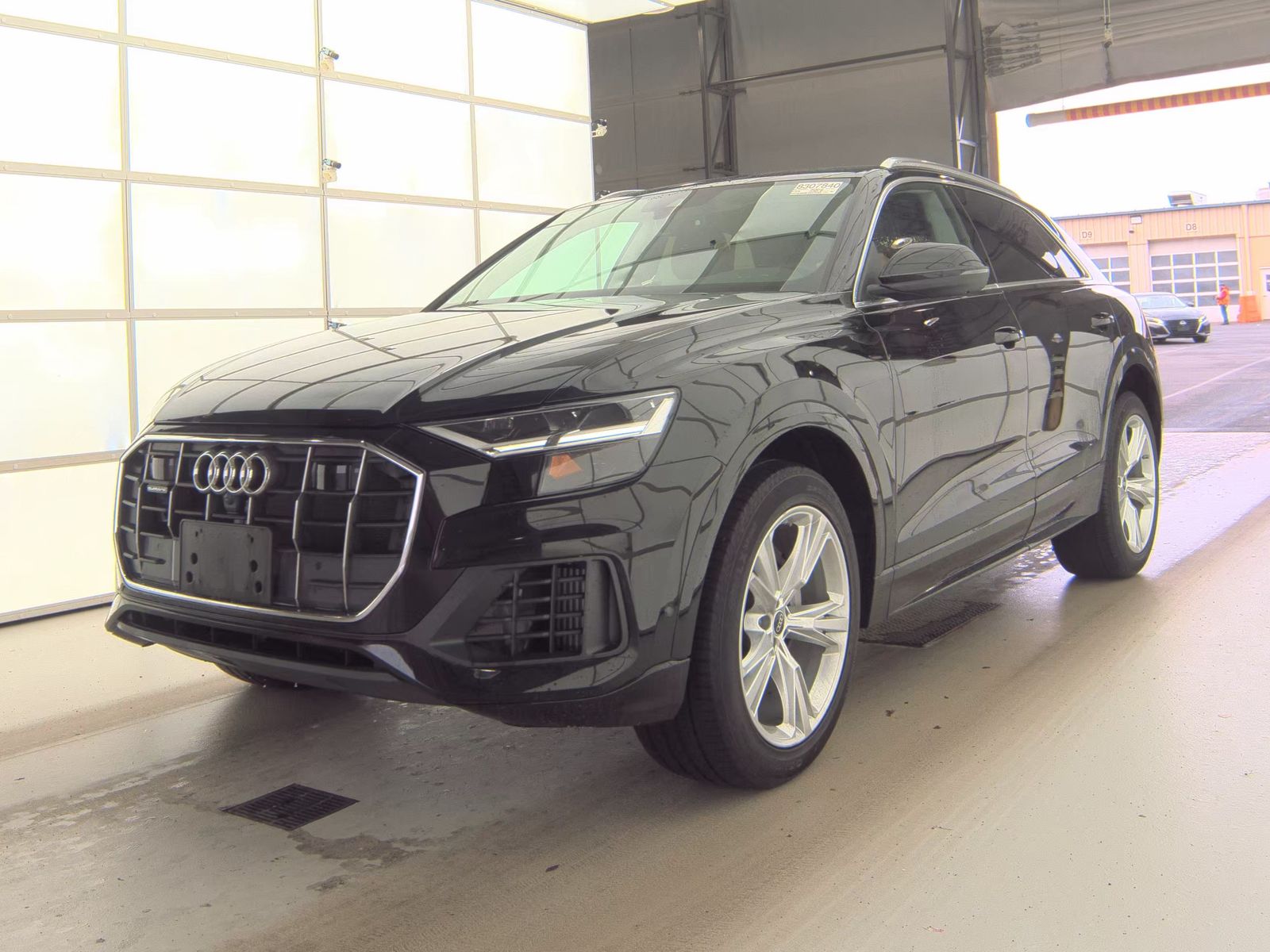 2022 Audi Q8 Premium Plus AWD