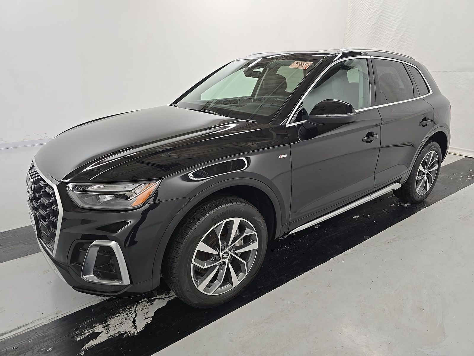 2023 Audi Q5 25676 miles