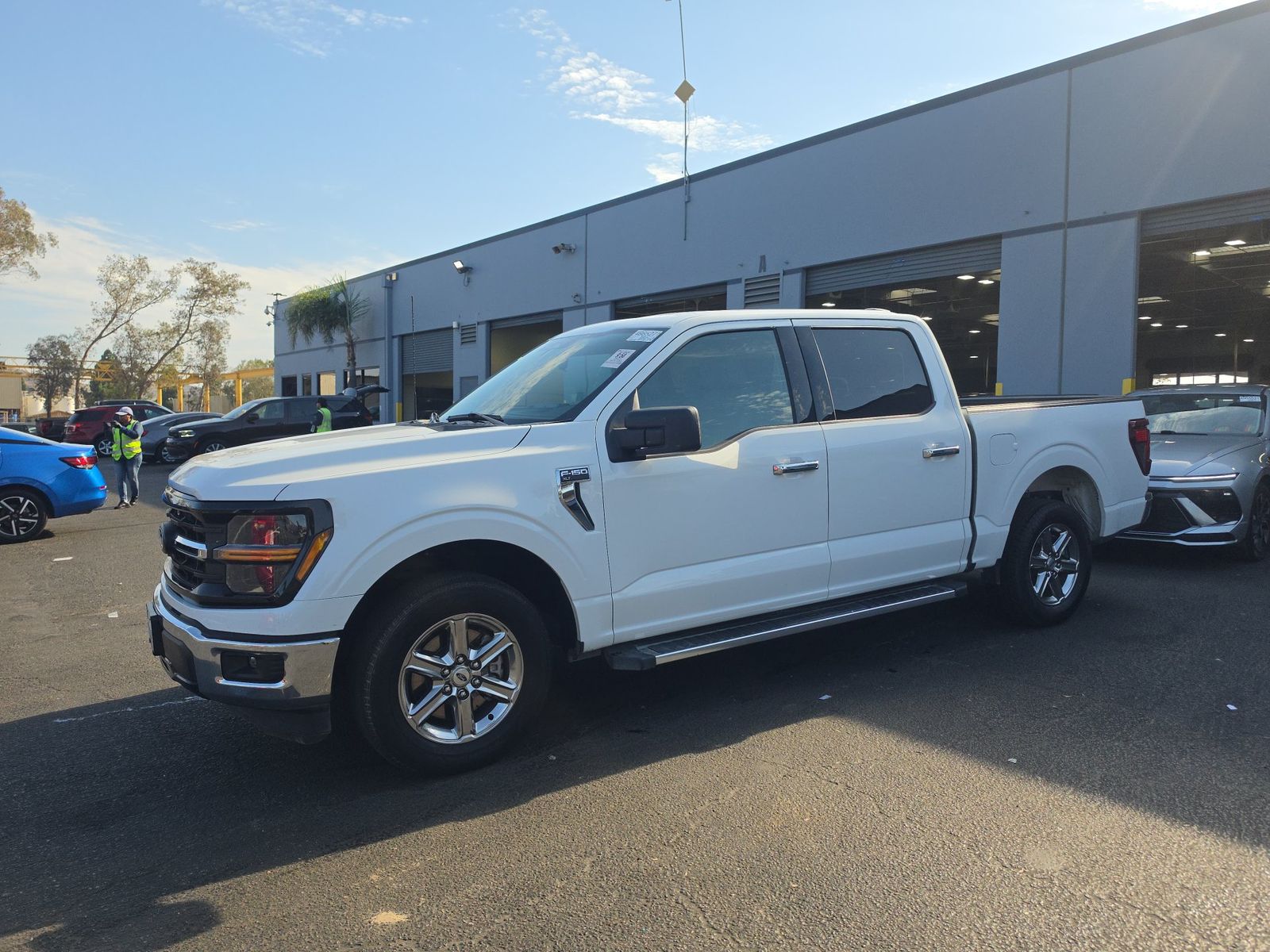 2025 Ford F-150 XLT RWD