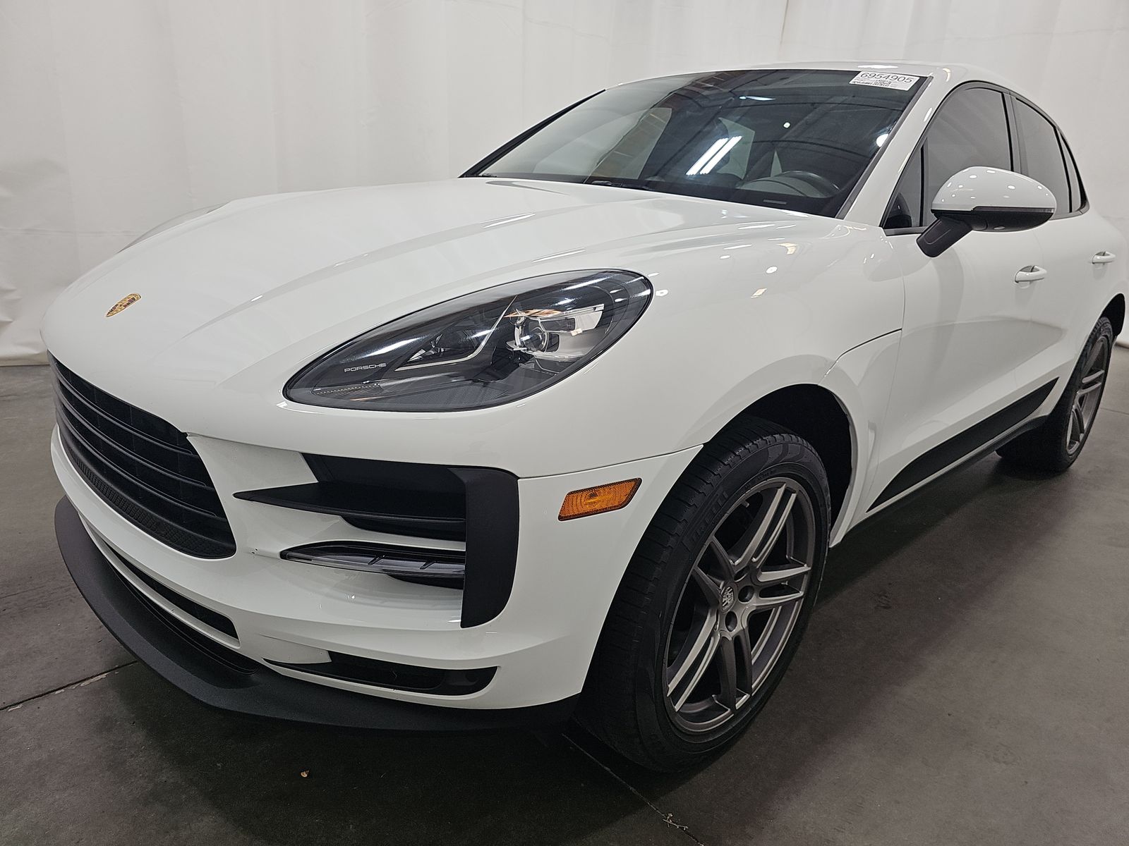 2020 Porsche Macan Base AWD