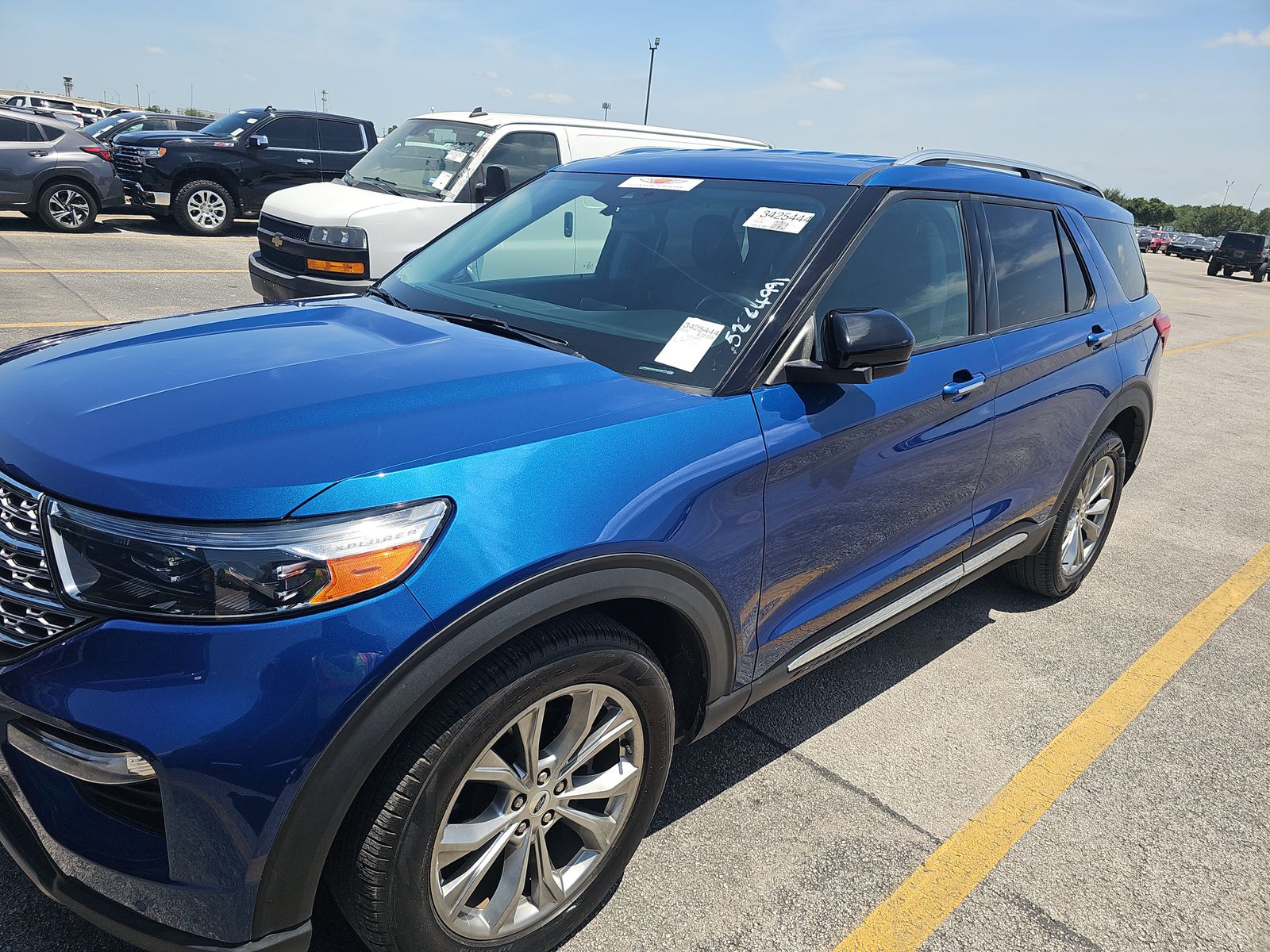 2023 Ford Explorer Limited RWD
