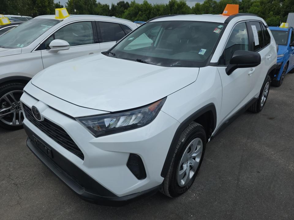 2021 Toyota RAV4 LE AWD