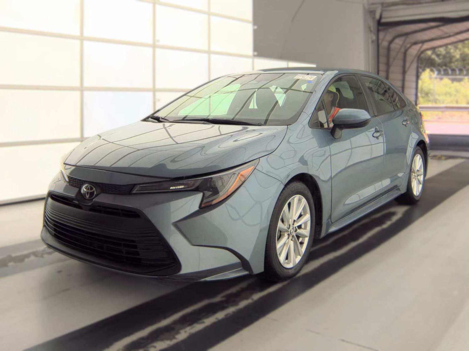 2024 Toyota Corolla LE FWD