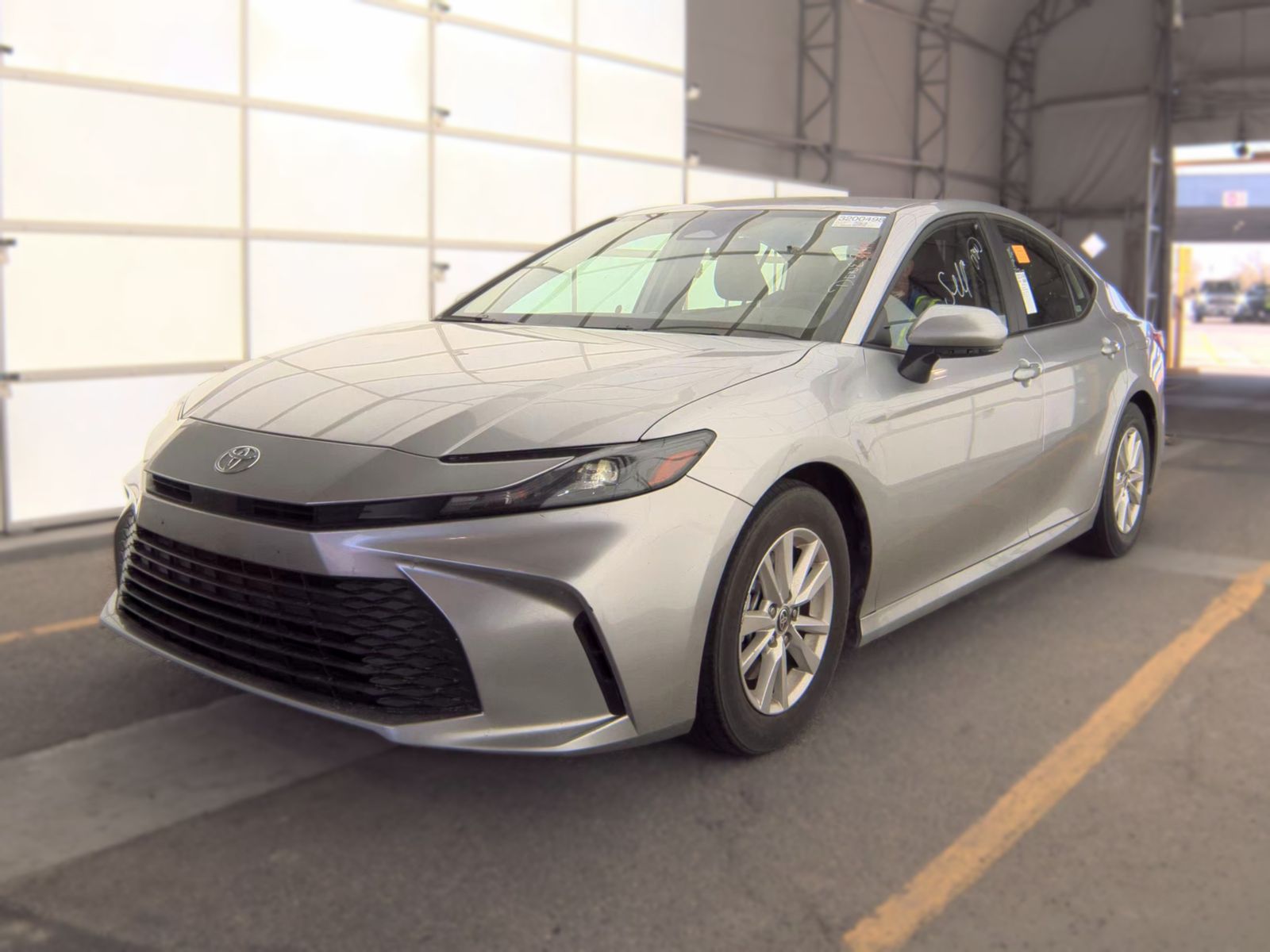 2025 Toyota Camry LE FWD