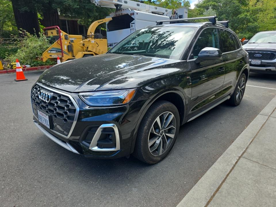 2023 Audi Q5 S line Premium AWD