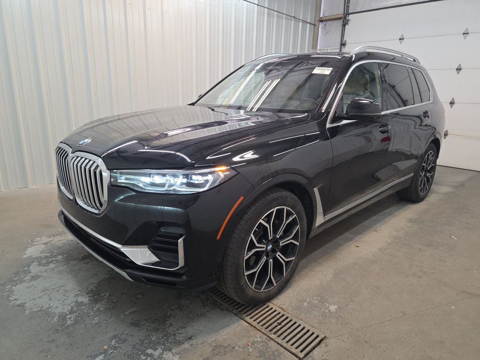 2021 BMW X7 xDrive40i AWD