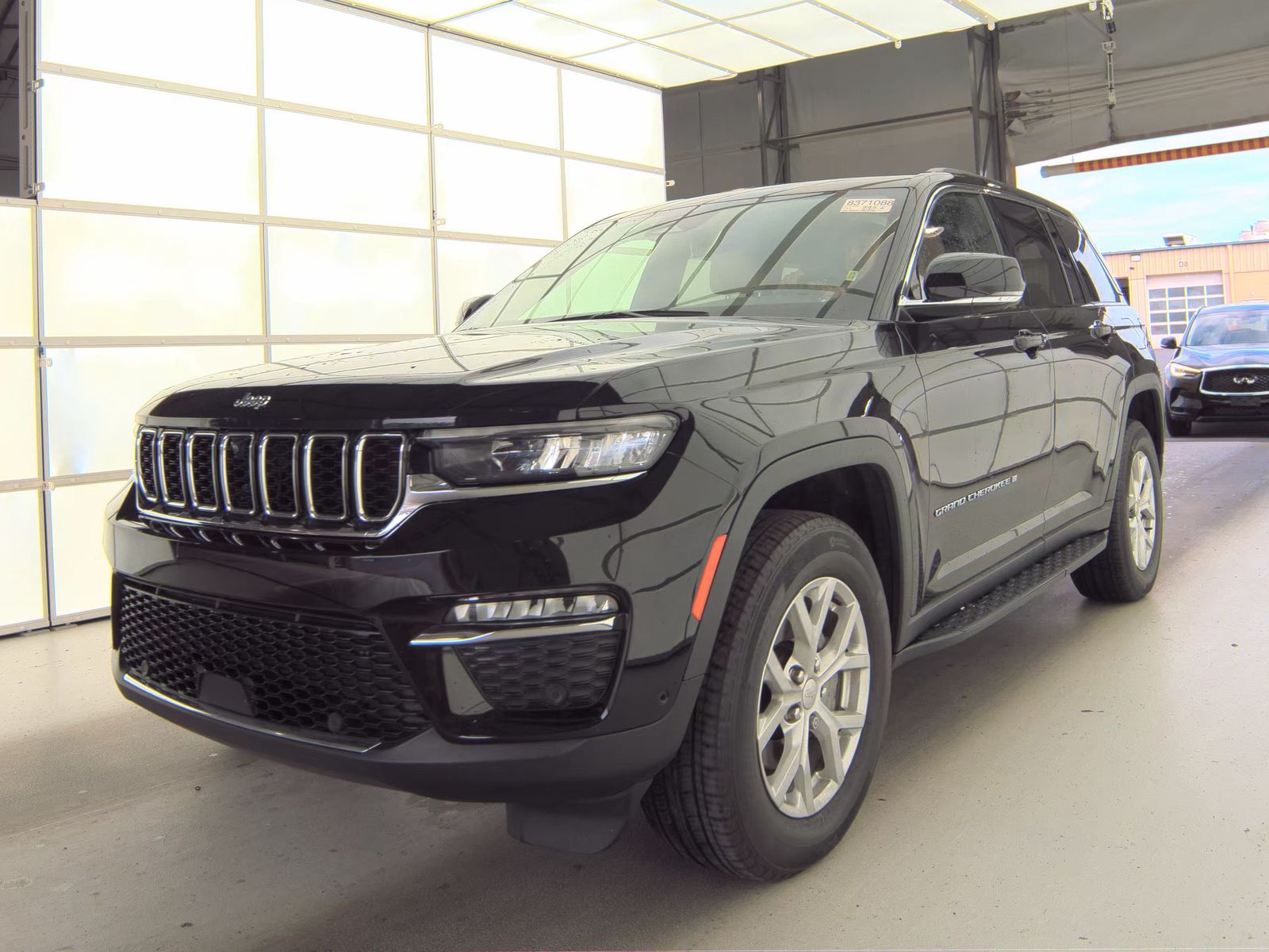 2023 Jeep Grand Cherokee Limited AWD