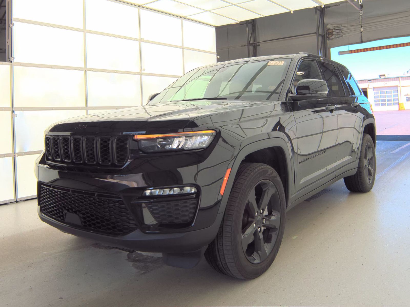 2023 Jeep Grand Cherokee Limited AWD