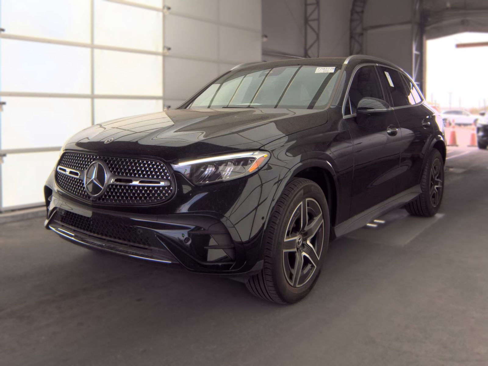 2025 Mercedes-Benz GLC GLC 300 RWD
