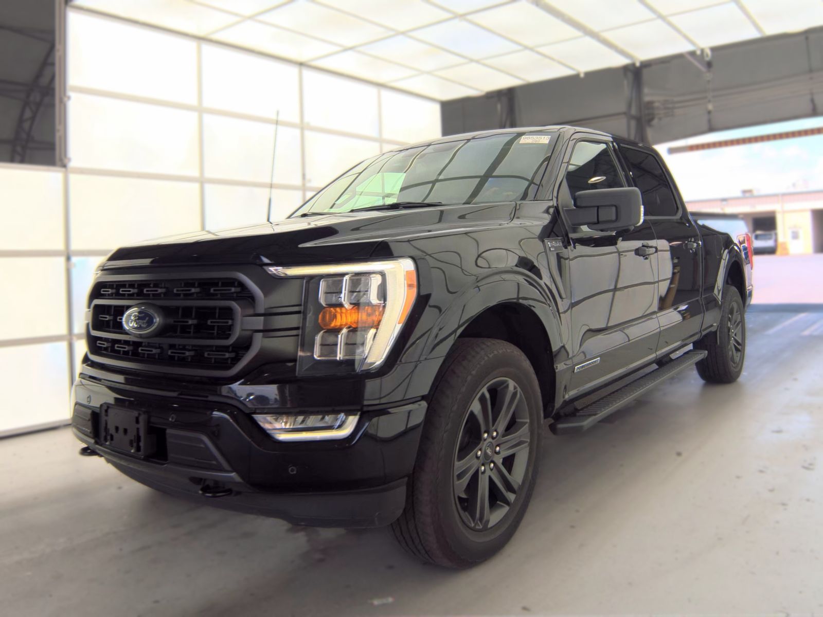 2023 Ford F-150 Hybrid XLT AWD