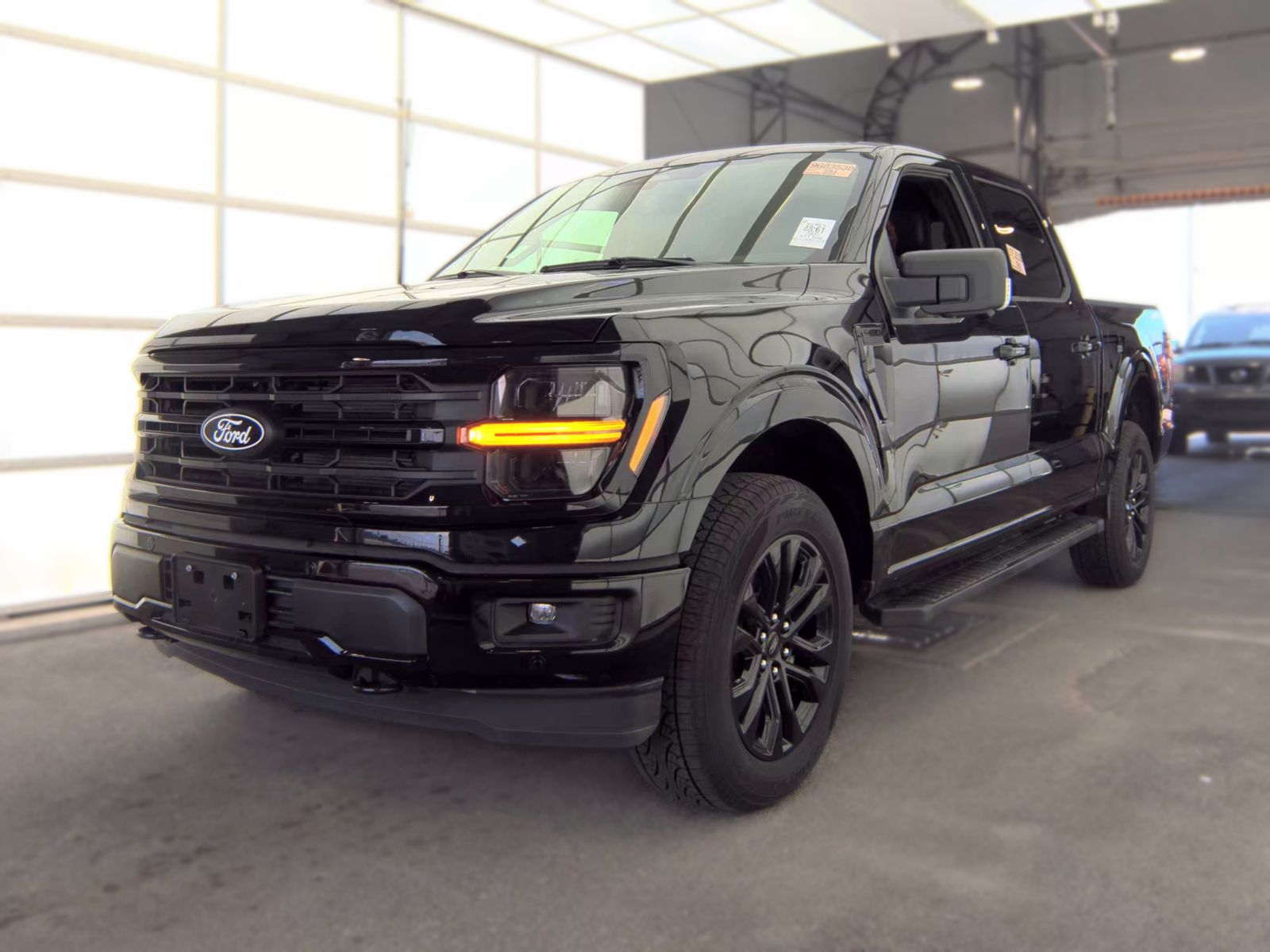 2024 Ford F-150 XLT AWD