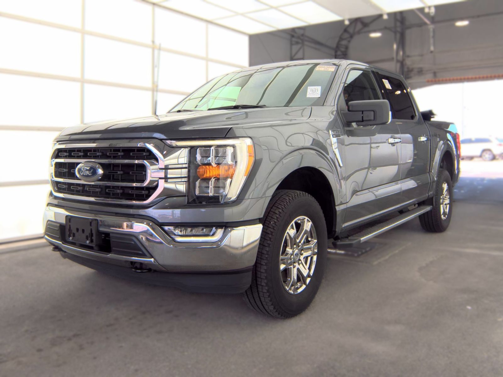 2023 Ford F-150 XLT AWD