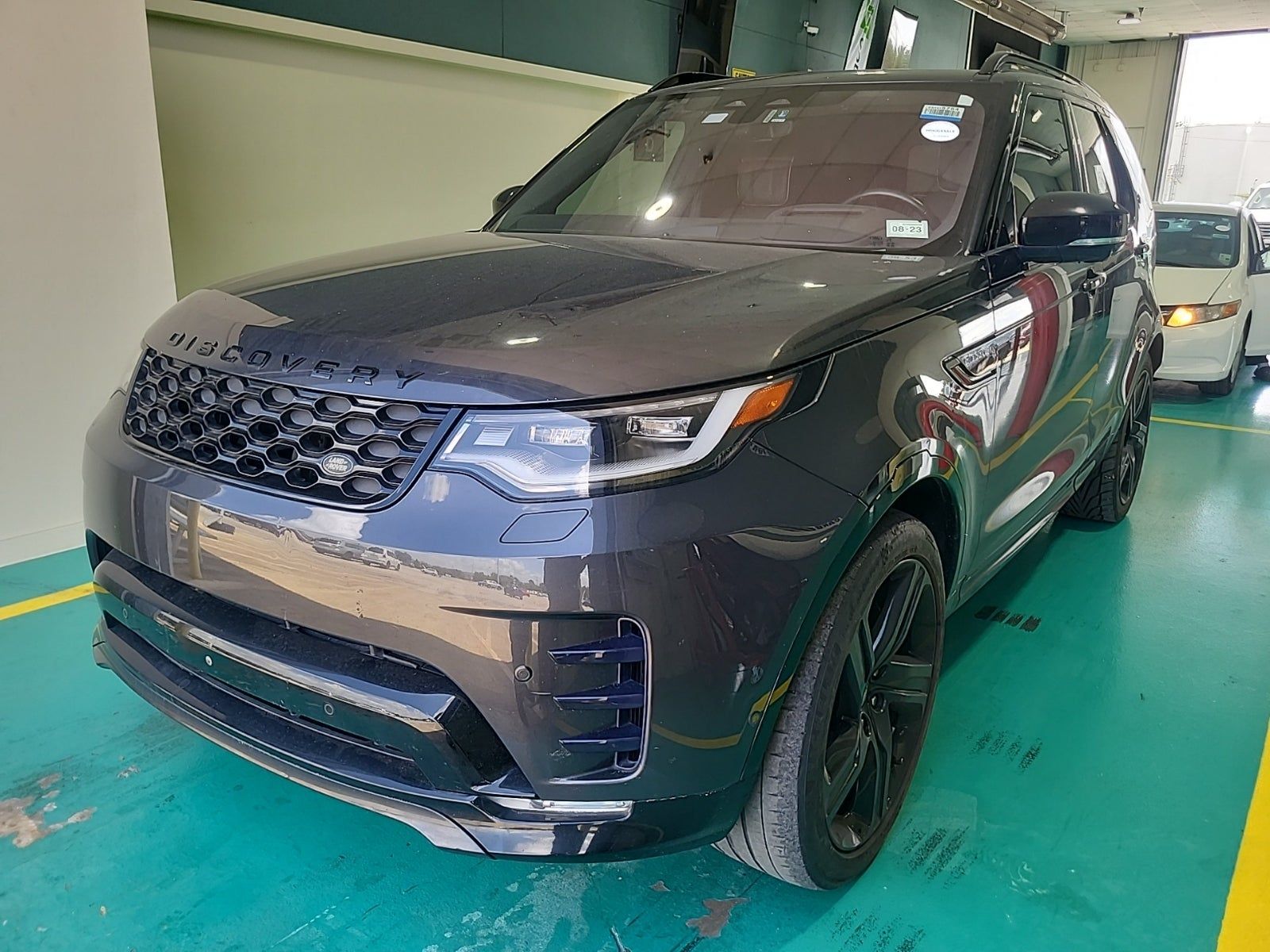 2022 Land Rover Discovery HSE R-Dynamic AWD