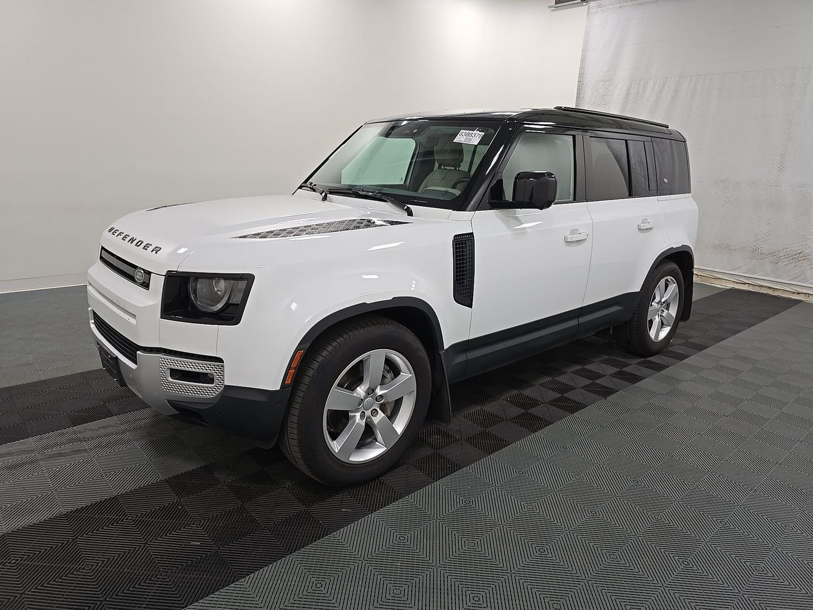 2024 Land Rover Defender 110 S FWD