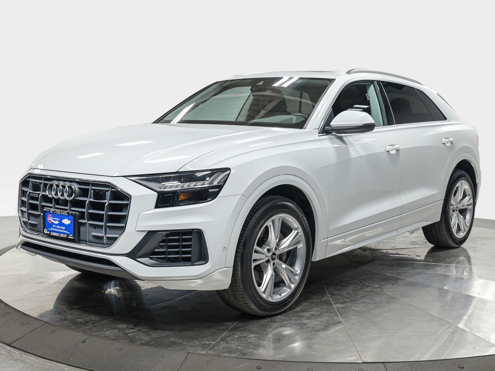 2023 Audi Q8 Premium AWD