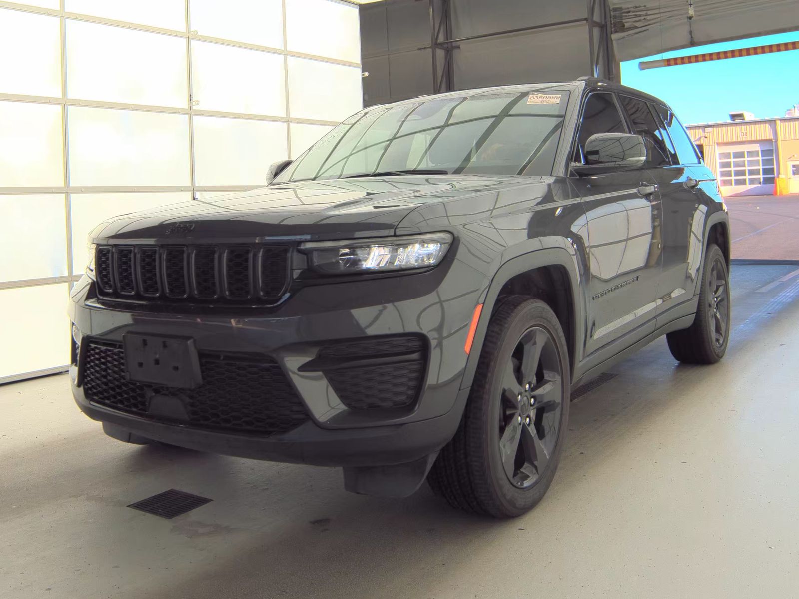 2023 Jeep Grand Cherokee Altitude X AWD