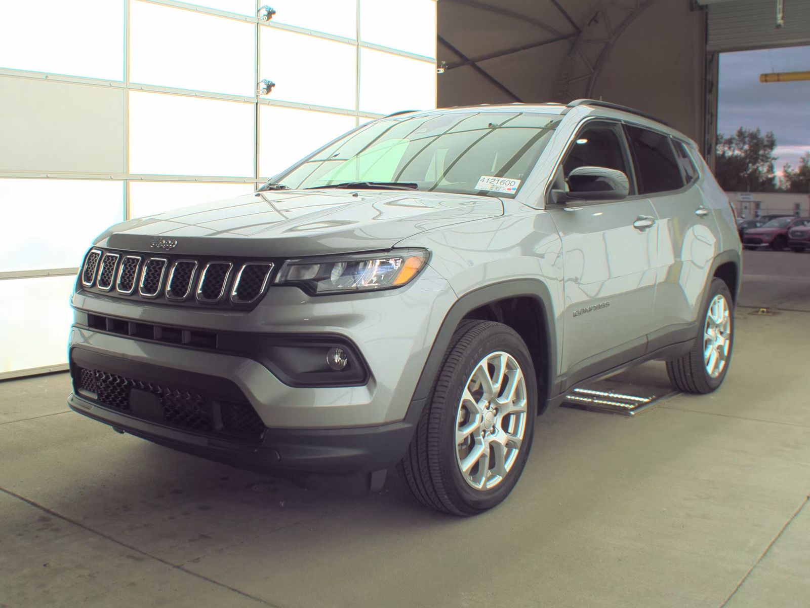 2023 Jeep Compass Latitude Lux AWD