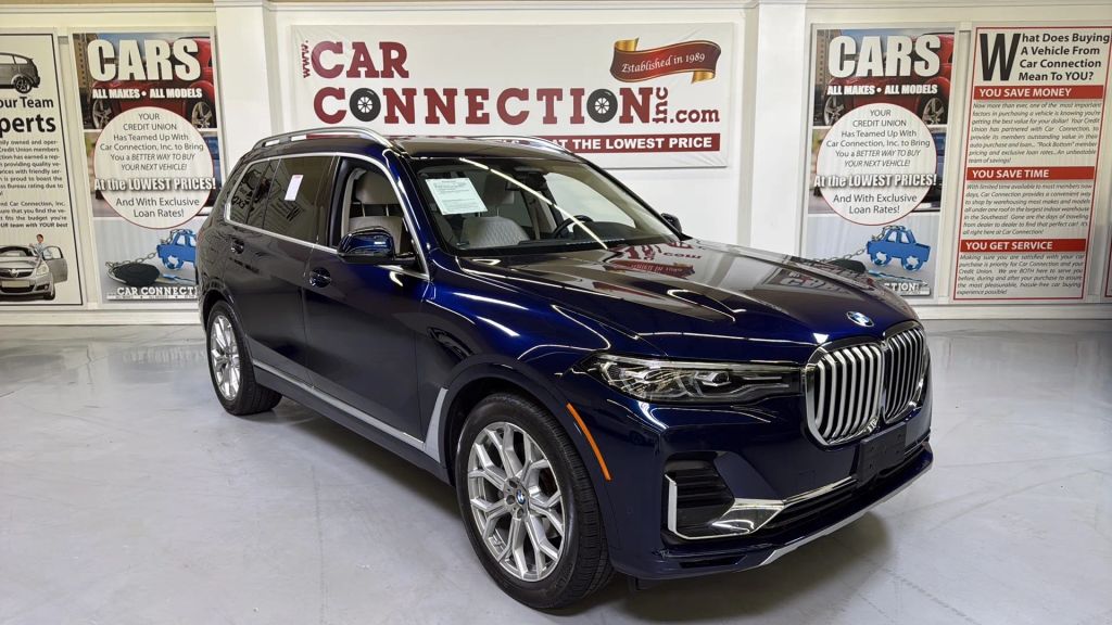 2022 BMW X7 xDrive40i AWD