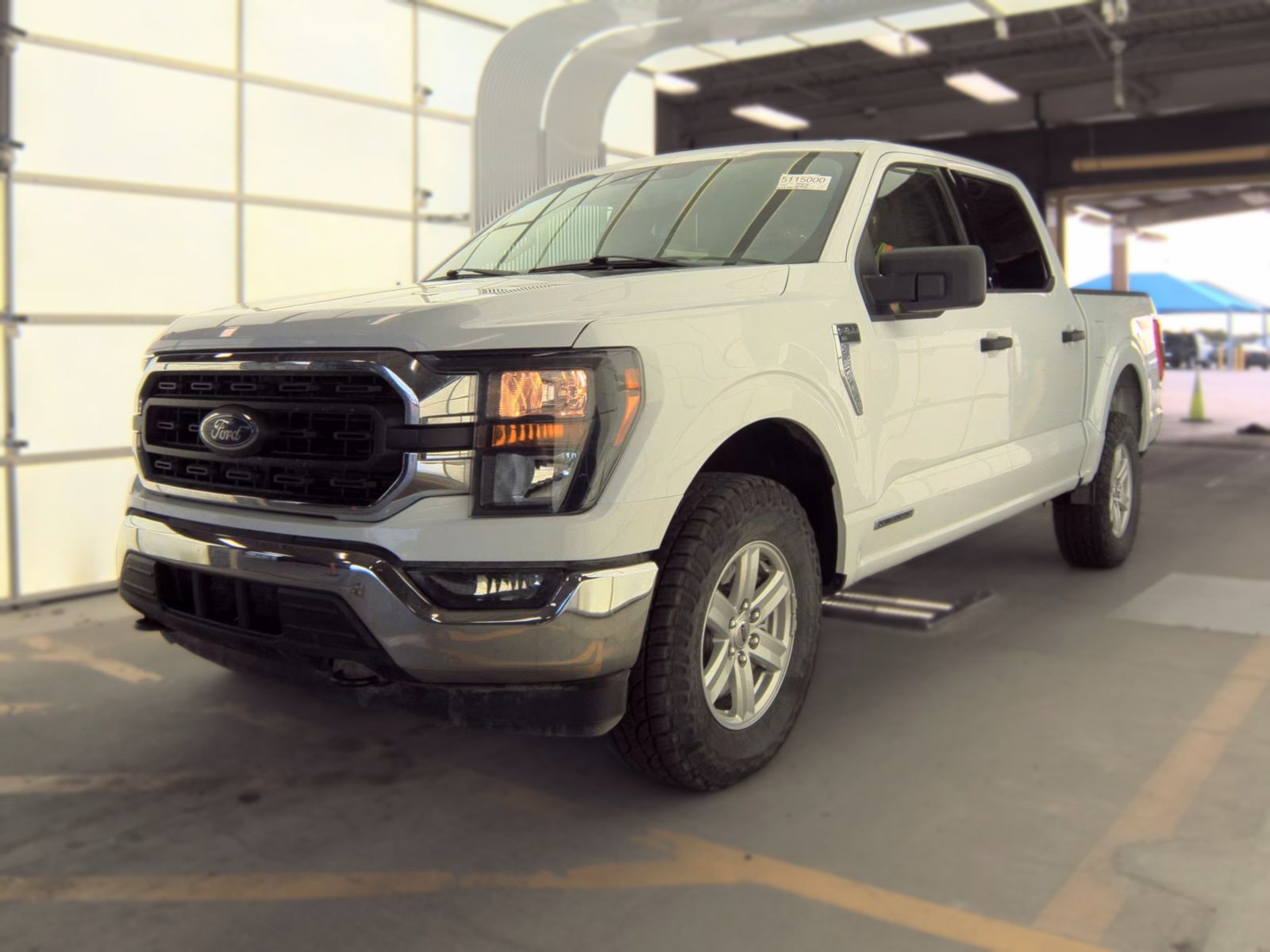 2023 Ford F-150 Hybrid XLT AWD